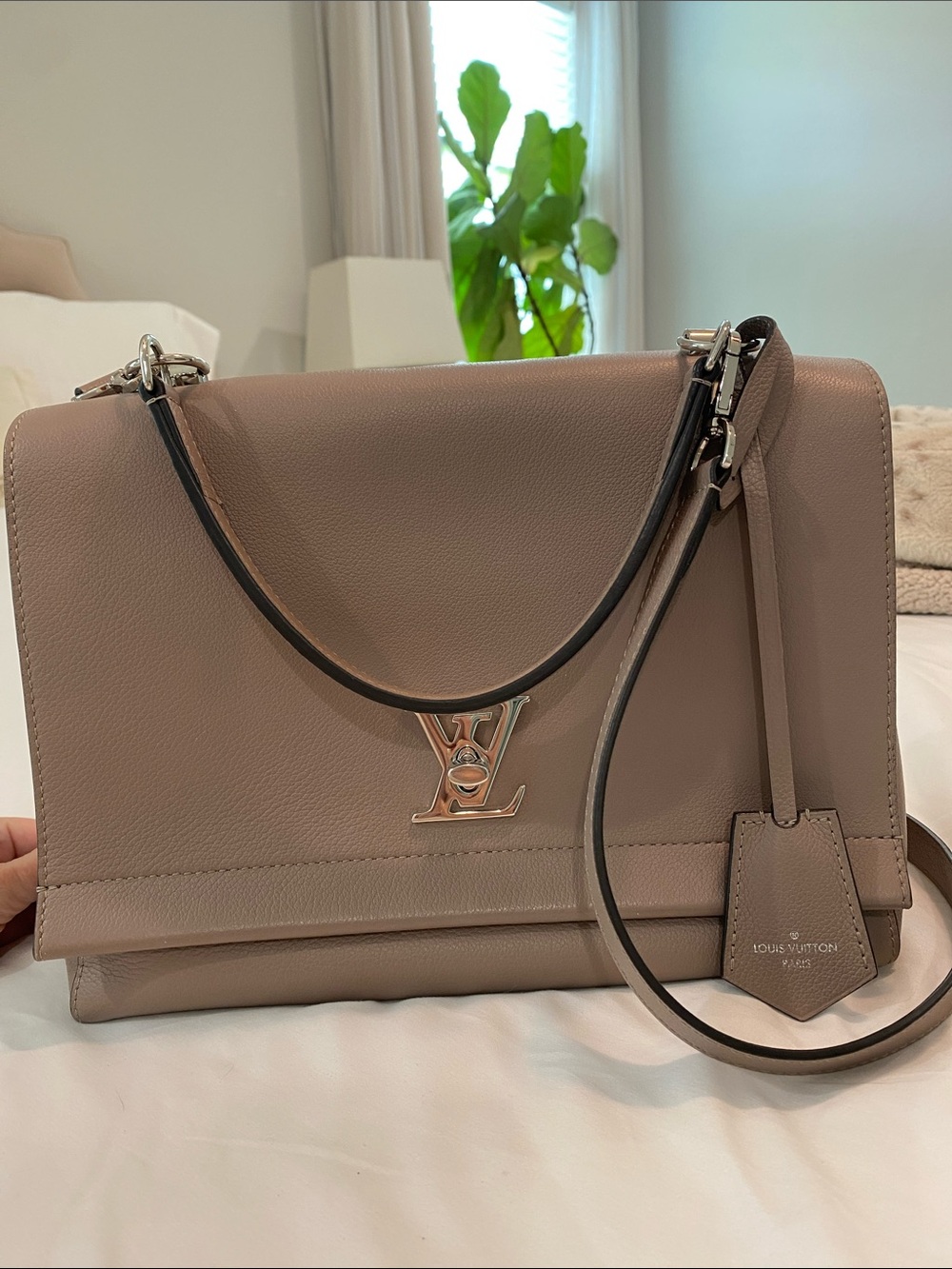 Louis Vuitton Leather Lockme II